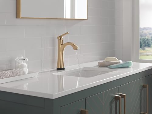 Delta Lineax Touchless Bathroom Faucet view 2