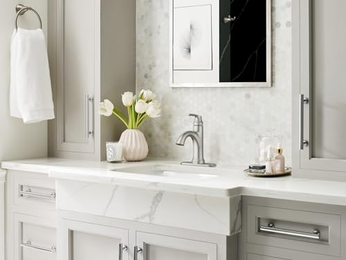 Moen Wellton Spot Resist Brushed view 2